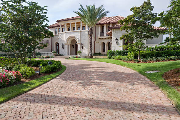 Best Driveway Pavers Contractor  in Berryville, AR